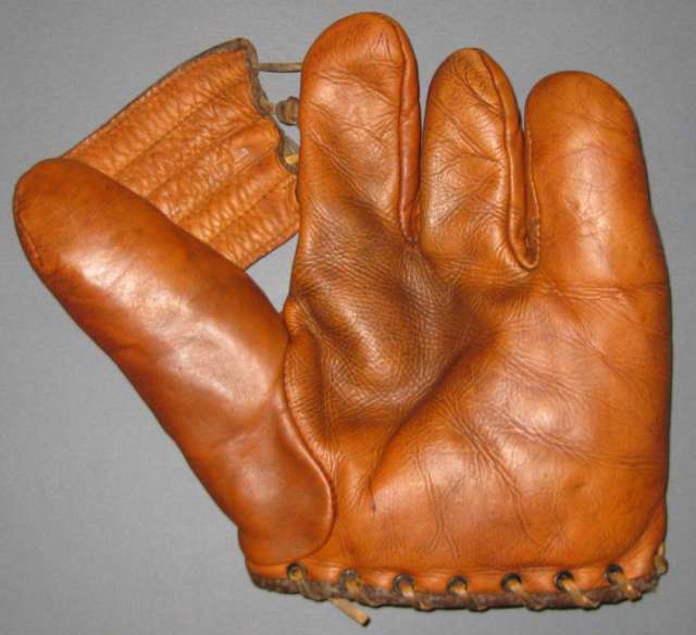 Yale Three Finger Front