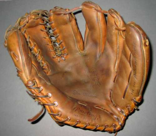 Stan Musial Rawlings TG12 Front