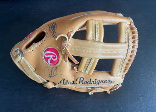 Alex Rodriguez Rawlings PRO-6HF Heart of the Hide Side