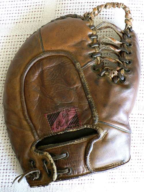 Art Mahan Rawlings Basemitt Back