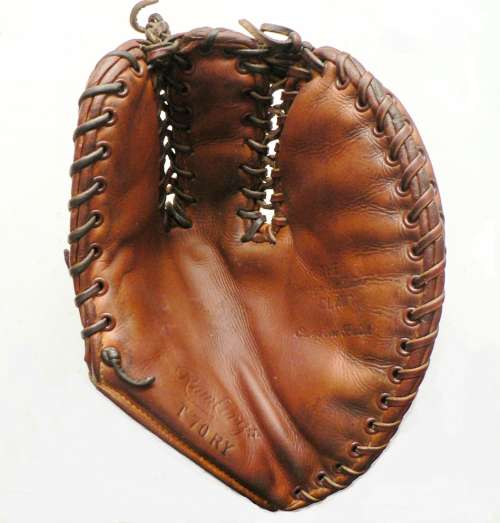 George McQuinn Rawlings T70RY Front