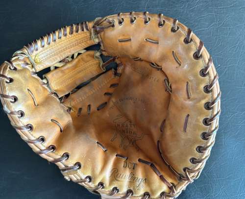 Rawlings DCT Heart of the Hide Basemitt Front