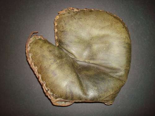 Rawlings Green Basemitt Front