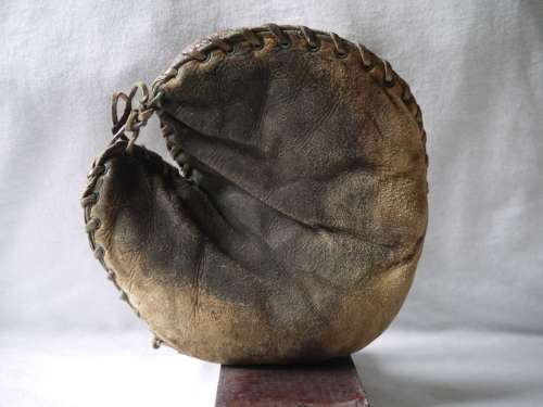 Rawlings Two Tone Basemitt Front