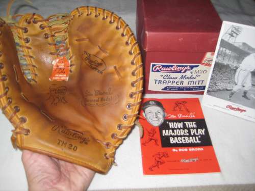 Stan Musial Rawlings TM20 Front