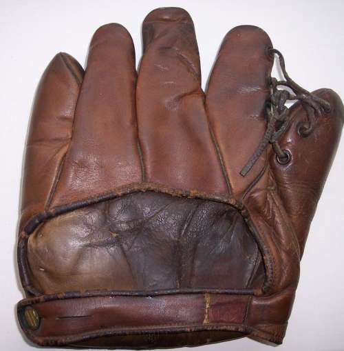 Bill Kamm Rawlings G115 Back