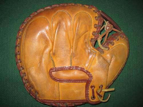 Bill Hall Rawlings 212 Back