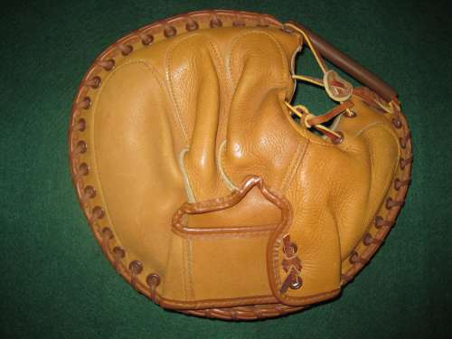 Doug Camilli Rawlings 212 Back