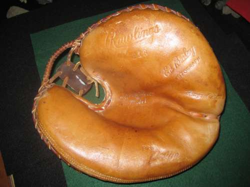 Ed Bailey Rawlings 218 Front