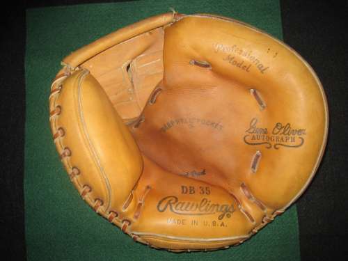 Gene Oliver Rawlings DB35 Front