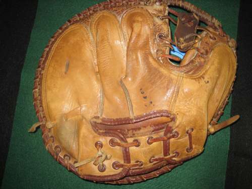 Johnny Bucha Rawlings 218 Back