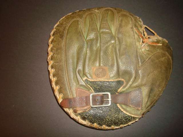 Rawlings Green Catchers Mitt Back