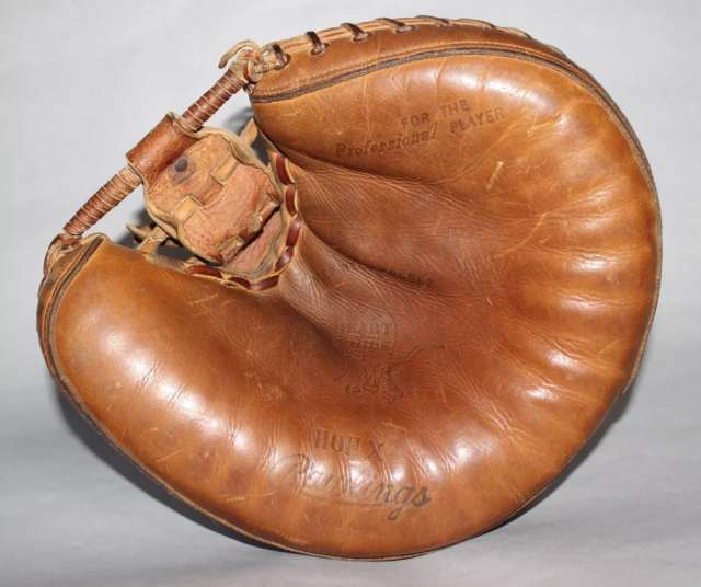Rawlings HOHX Catchers Mitt Front 3
