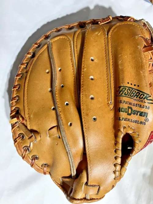 Rawlings RL Catchers Mitt Back 1