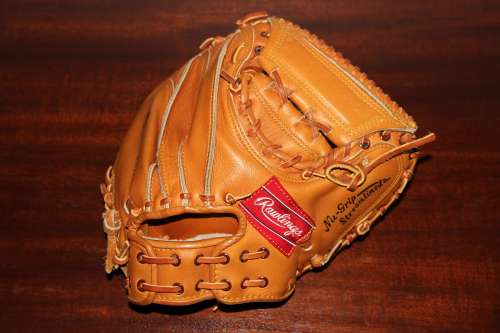 Rawlings RL Heart of the Hide Back
