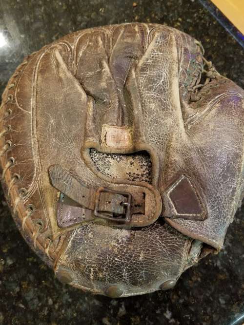 Rawlings Snap Heel Catchers Mitt Back