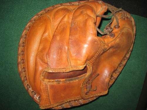 Sam Calderone Rawlings TJ550 Back