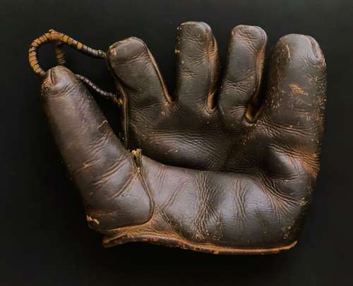 Cookie Lavagetto Rawlings RR Game Used Glove Front