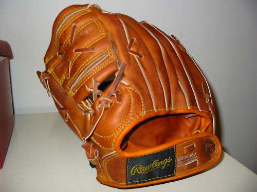 Harvey Haddix Rawlings HH Lefty Back