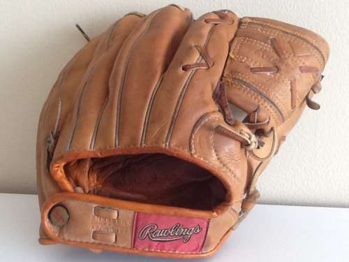 Harvey Haddix Rawlings HH The Kitten Back