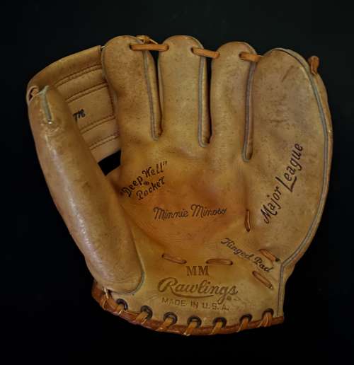 Minnie Minoso Rawlings MM Front