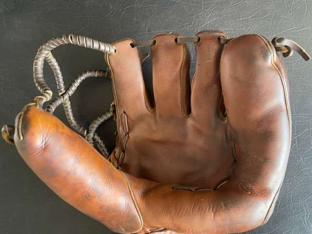 Red Rolfe Rawlings RR Front