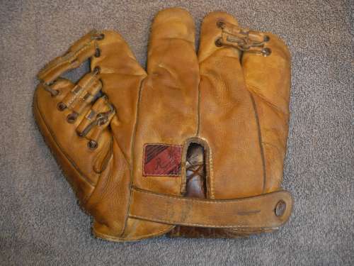 Stu Martin Rawlings G675 Back