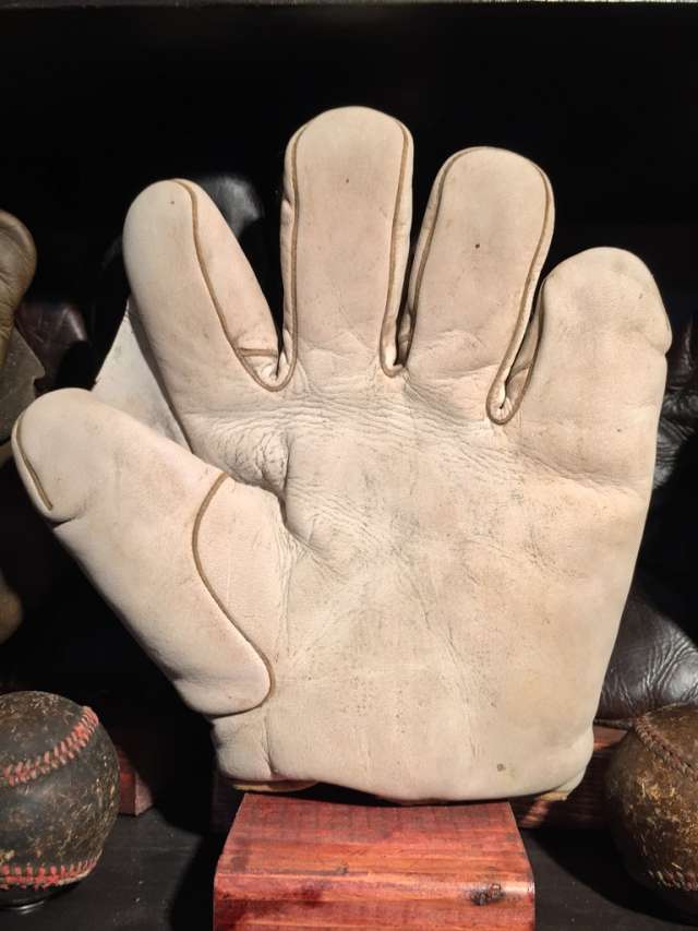 A.J. Reach White Asbestos Full Web Front