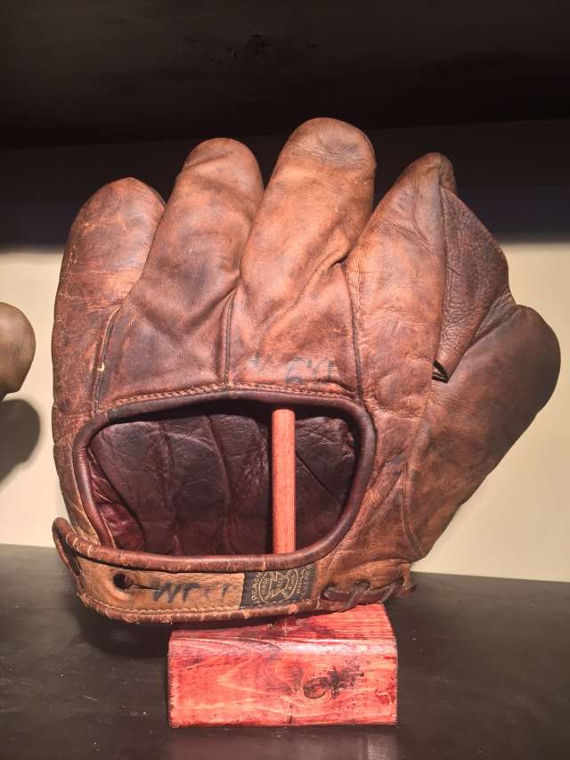 A.J. Reach World Series Full Web Back