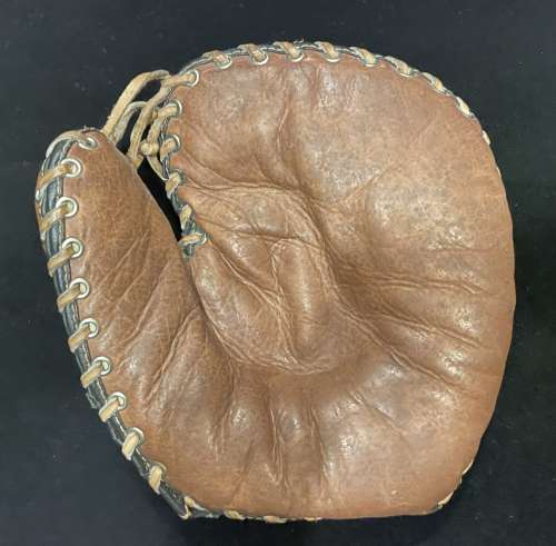 Reach Basemitt Front