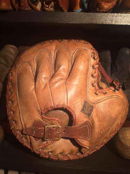 Reach 30 Catchers Mitt Back