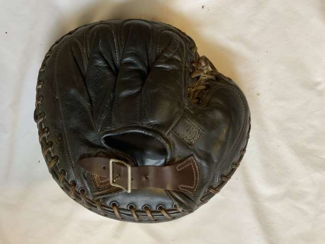 Reach 31 Catchers Mitt Back