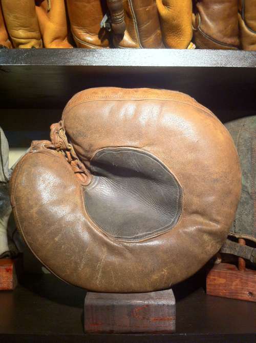 Reach Patched Pocket Catchers Mitt Front