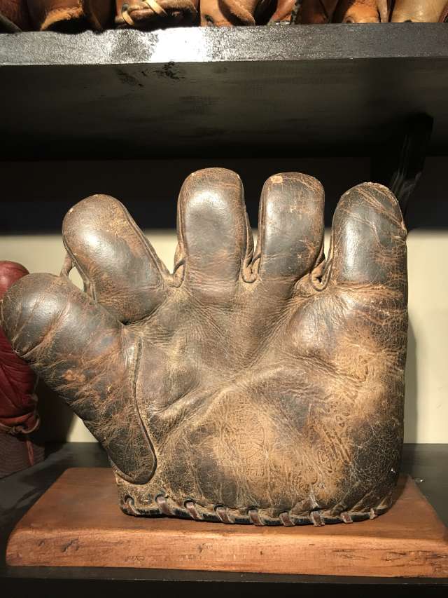 Dizzy Dean Reach Front