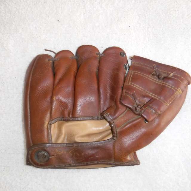 Don Kaiser Reach 4125 Back