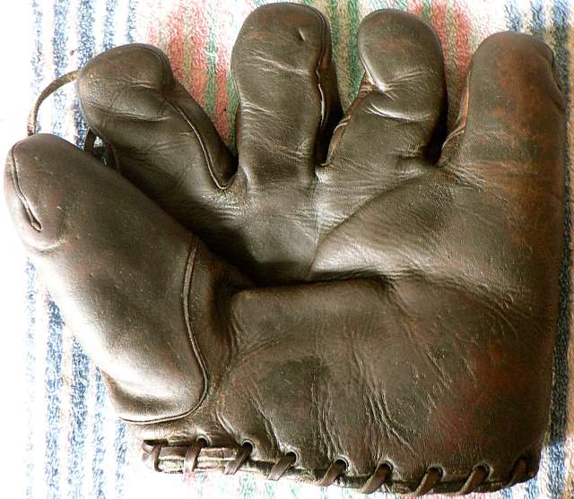 Pinky Higgins Reach Front