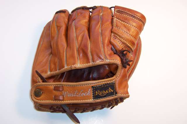 Reach AH57 Hawk Back