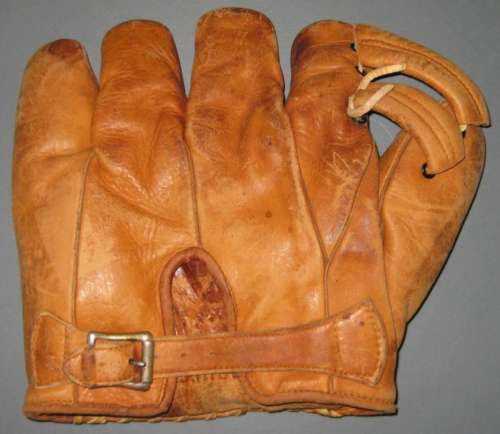 Ival Goodman Simmons SF-60 Back