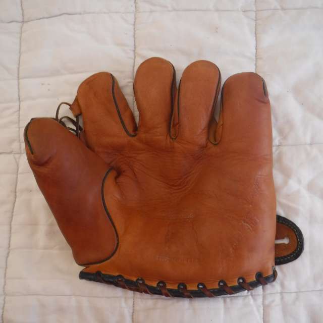 Ben Chapman Spalding 271 Front
