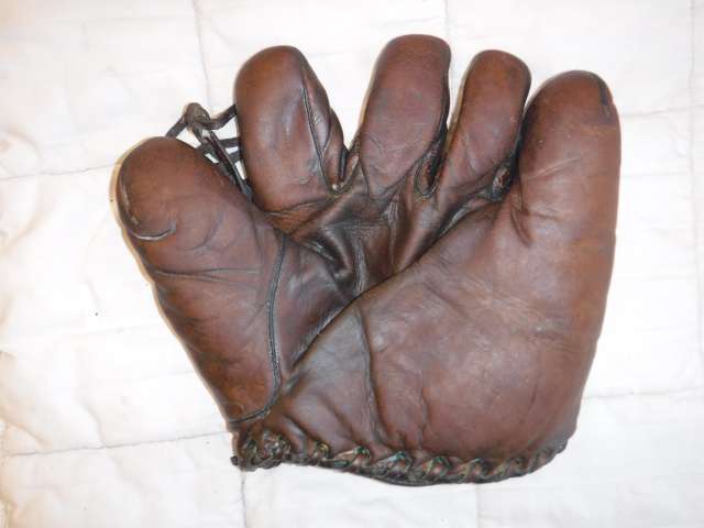 Chuck Klein Spalding 15 Front