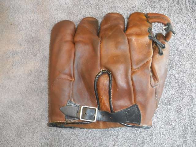 Dick Bartell Spalding 242 Back