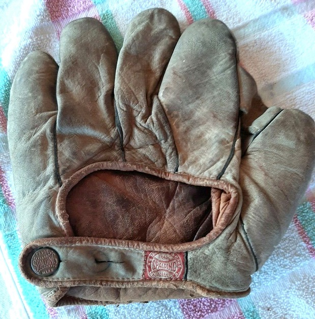 Spalding 1 Inch Web Back