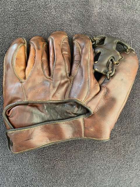 Stall & Dean 8085 Chapman Model Back