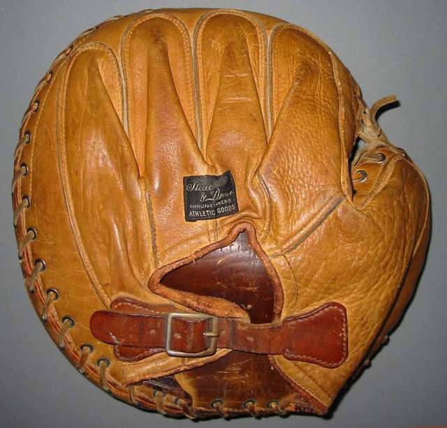 Stall & Dean Catchers Mitt Tan Back