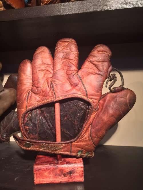 Tris Speaker Stall & Dean Back