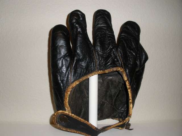 Tris Speaker Stall & Dean Back