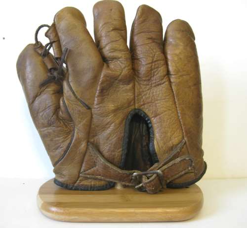 Bill Lee Trojan Lefty Back