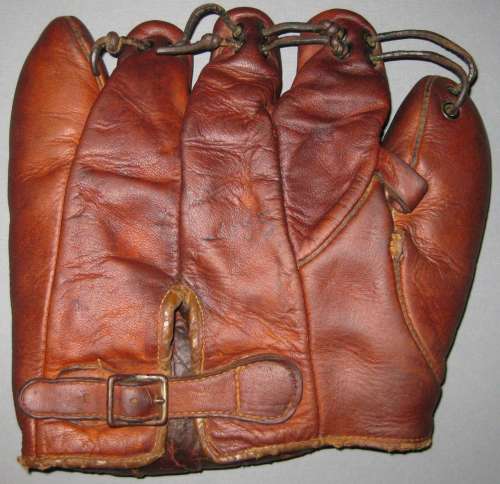 Edd J. Roush Vim F300 Back