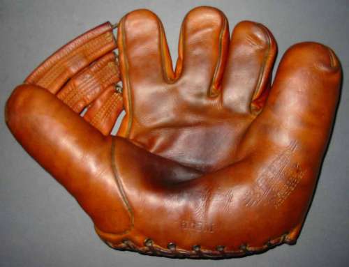 Ted Williams Wilson 605M Front