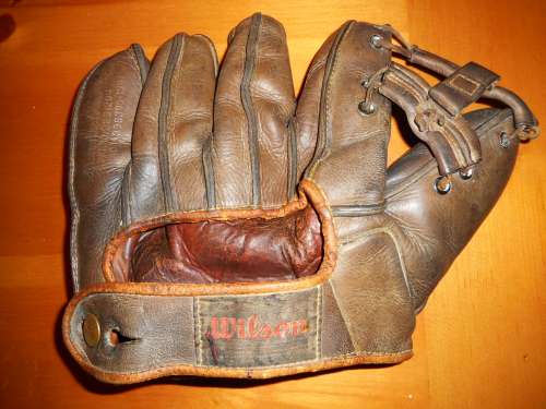 Andy Pafko Wilson A2080 Outward Seams Back